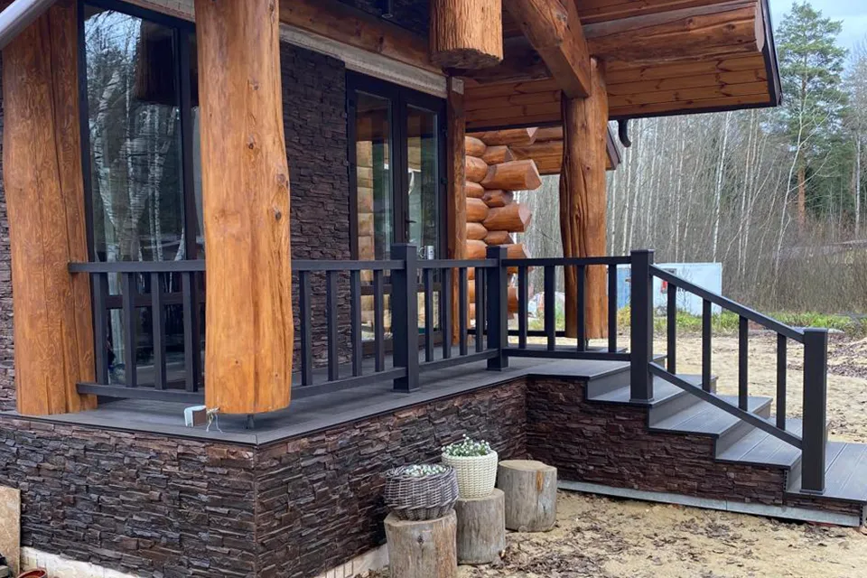 Полимерная террасная доска: Полное руководство по выбору, монтажу и уходу